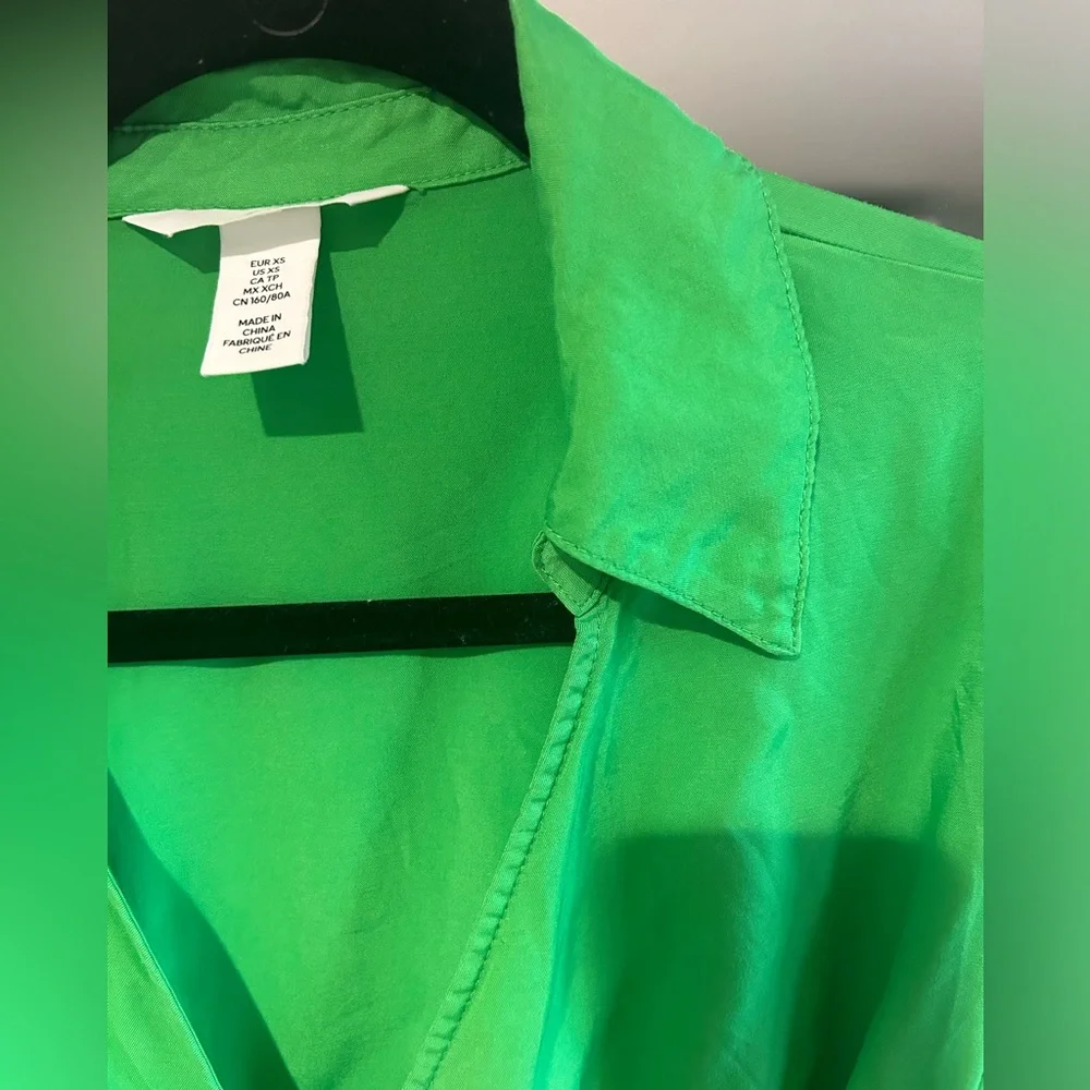 Green dress - Picture 2 of 2